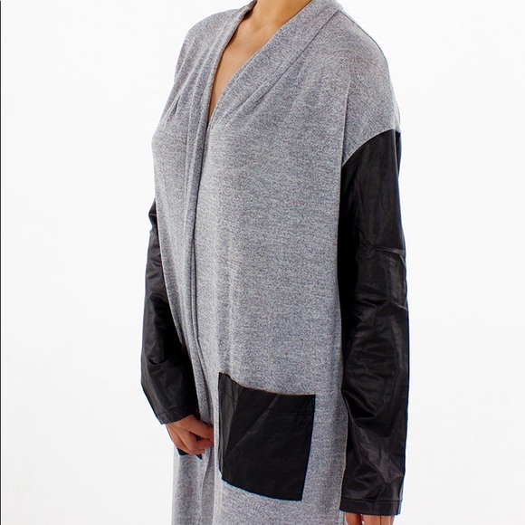 🌙Rihanna Duster - Picture 2 of 2